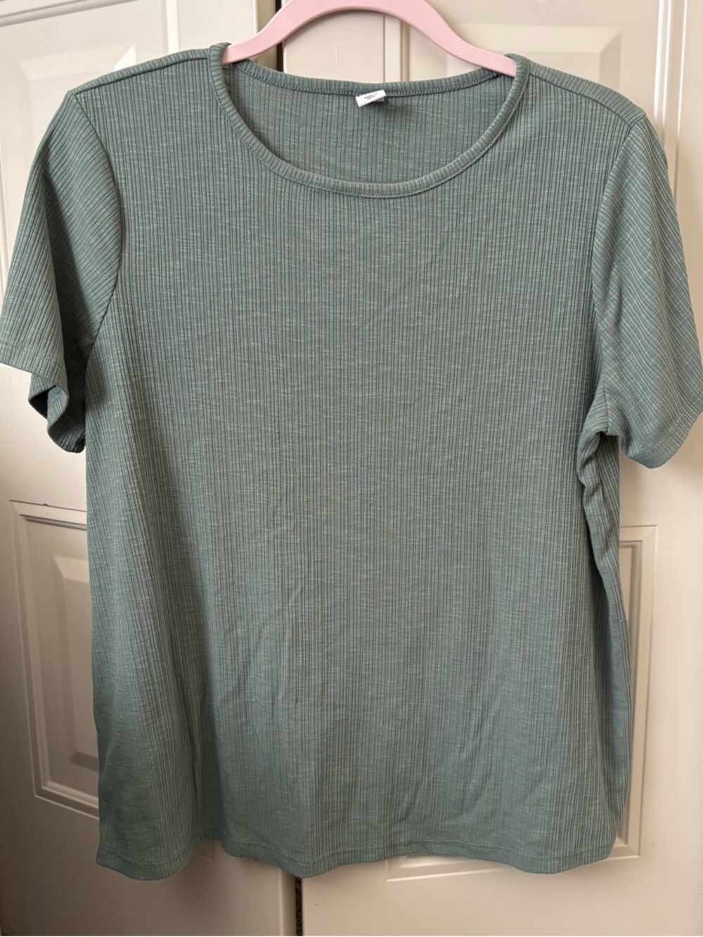Old Navy Ribbed Loose Tee Shirt